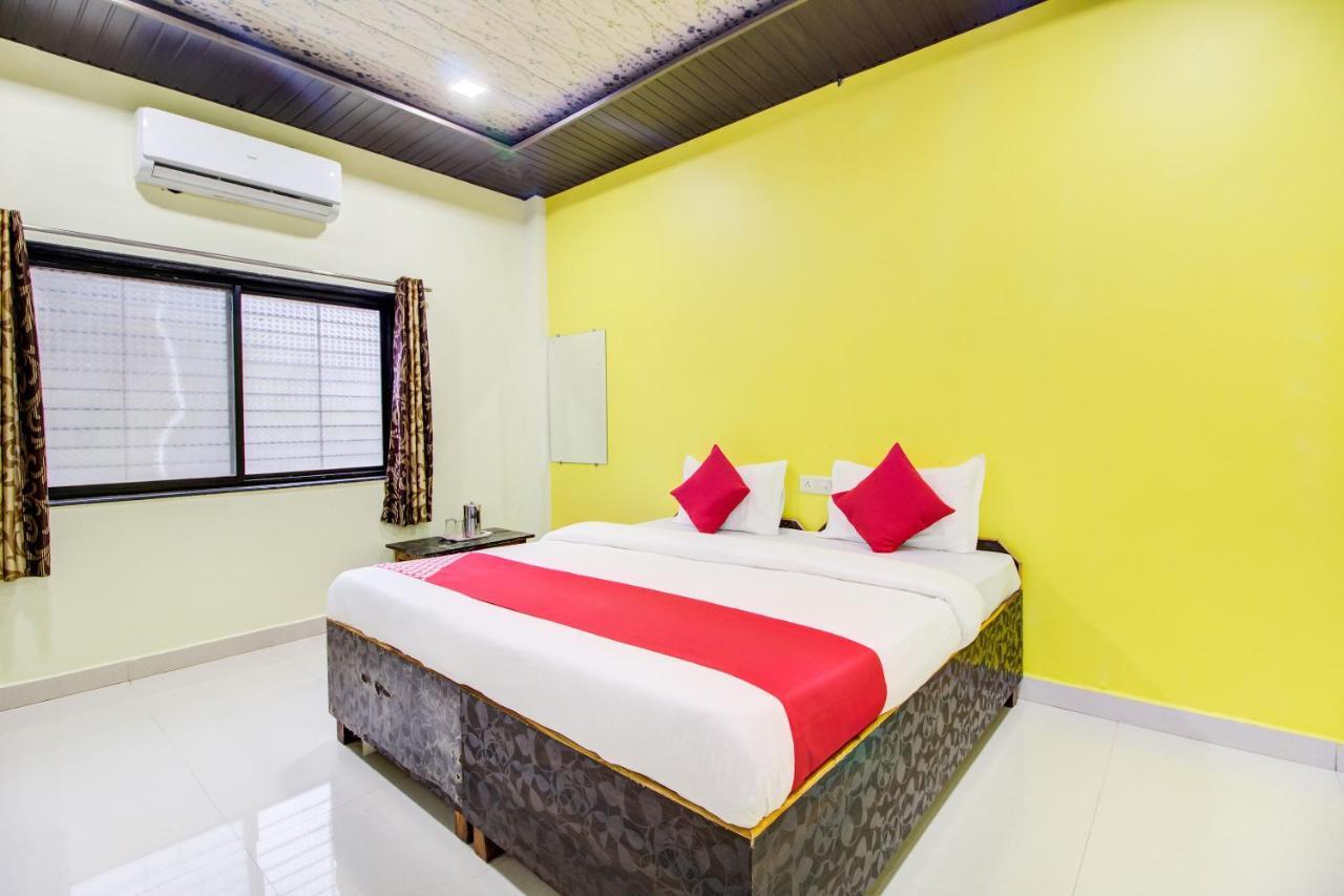Hotel Oyo 48915 Chaitanya Green Park Vani Exterior foto