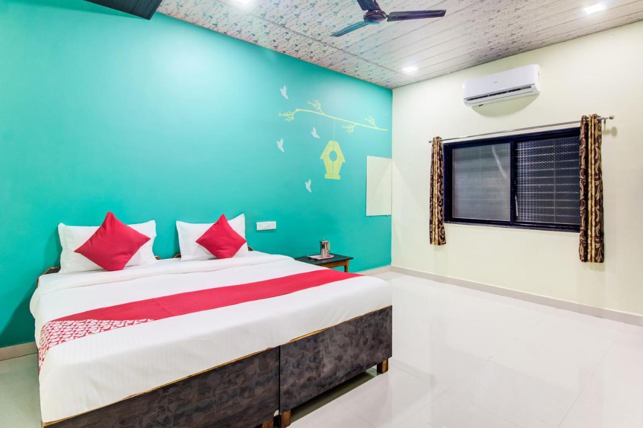 Hotel Oyo 48915 Chaitanya Green Park Vani Exterior foto